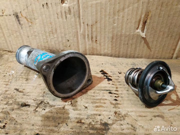 Корпус термостата Toyota Camry 40