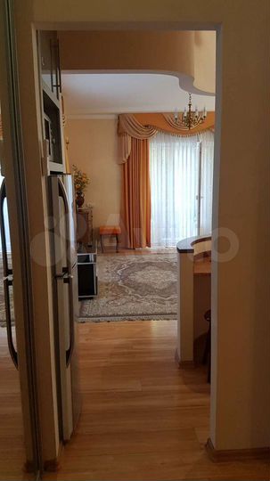 Комната 35 м² в 6-к., 3/3 эт.