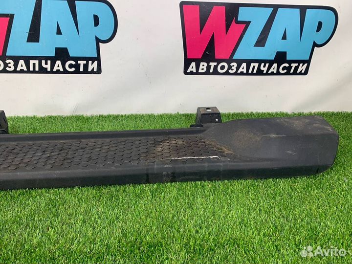 Подножка правая Jeep Wrangler JL 2021 68292906AF