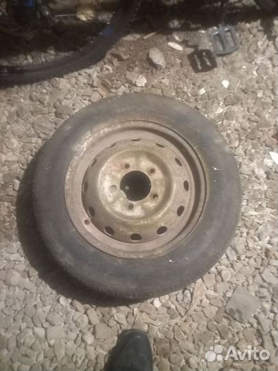 Продам колеса на ниву