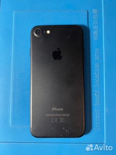 iPhone 7, 32 ГБ