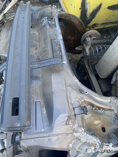 Задняя часть Hyundai Solaris 2015 хетчбек