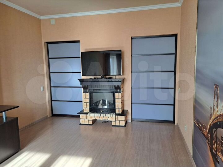 3-к. квартира, 80 м², 8/22 эт.