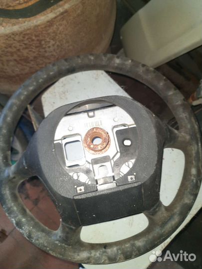 Руль на ниссан примьерв б/у