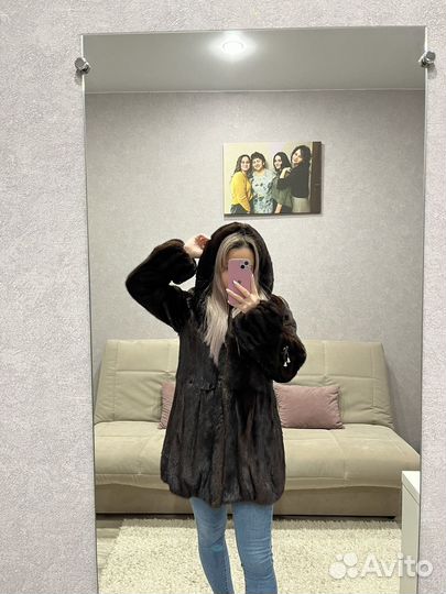 Шуба с капюшоном