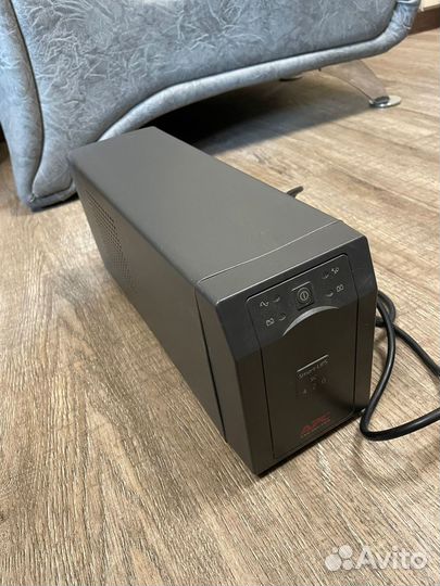 Ибп APC Smart-UPS sс420