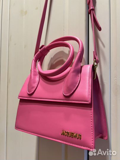 Сумка розовая jacquemus
