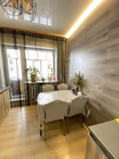 3-к. квартира, 68,8 м², 2/5 эт.