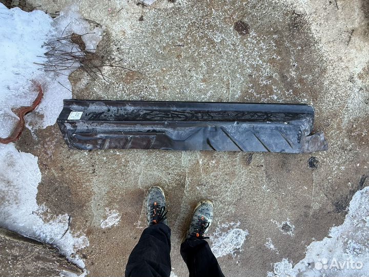 Ремонтная панель пола golf 2 klokker 9521752