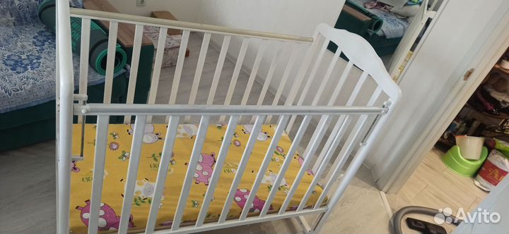Детская кроватка