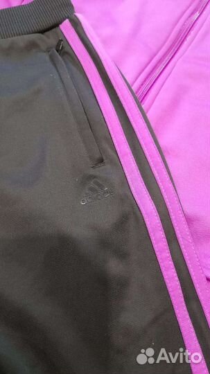 Спортивный костюм adidas