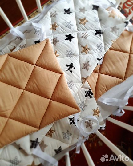 Бортики в кроватку новые