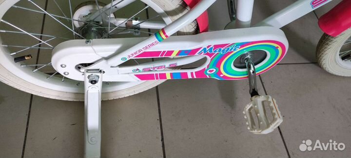 Велосипед для девочек 3-6 лет Stels