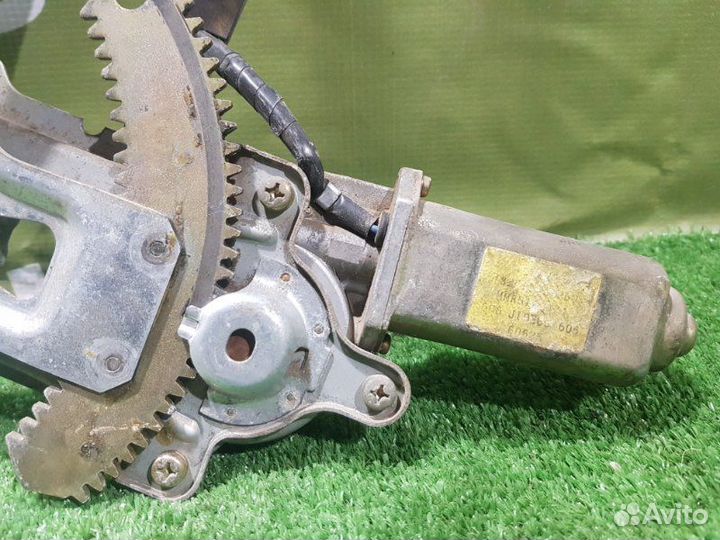 Стеклоподъемный механизм задний левый Nissan