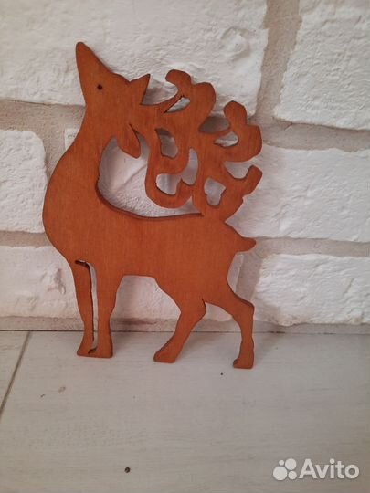 Фигурка олень отличный подарок