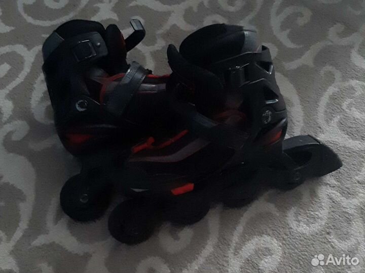 Роликовые коньки раздвижные
