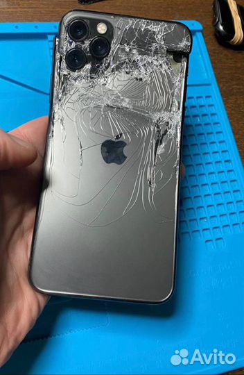 Заднее стекло iPhone 11/11pro/11 pro Max. Замена