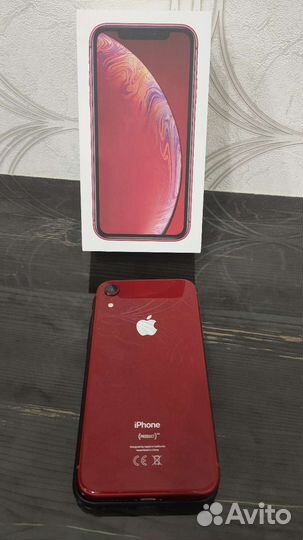 Телефон iPhone xr 64 red обмен