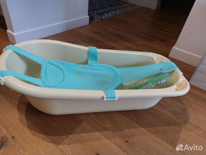 Детская ванночка и набор для купания