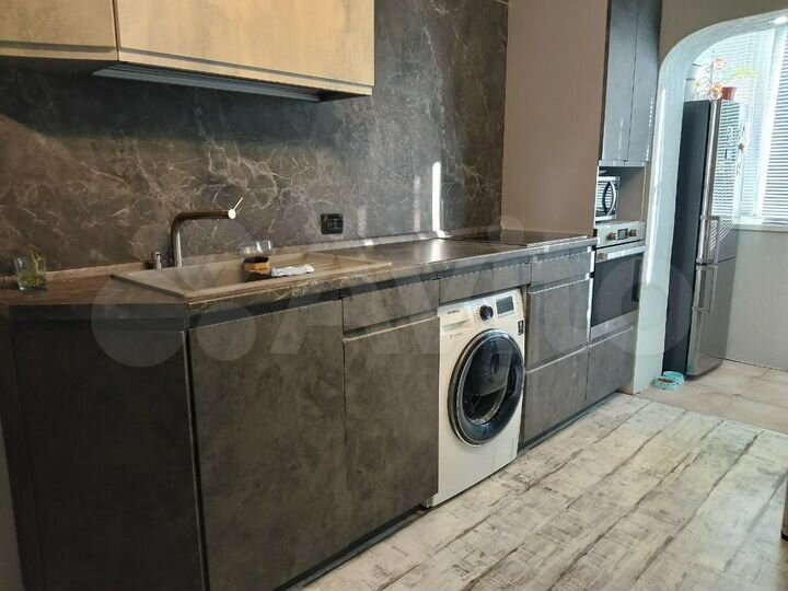 2-к. квартира, 47 м², 3/5 эт.