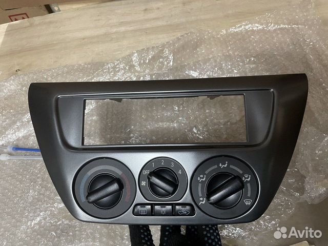 Блок управления отопителем Mitsubishi Lancer