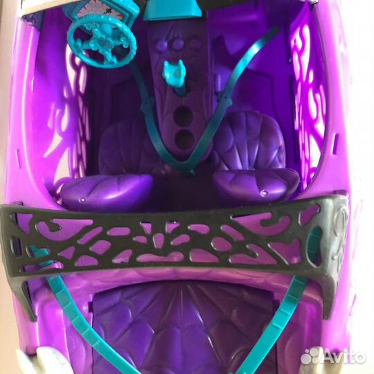 Игрушечная машина Monster High