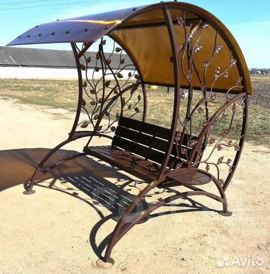 Садовые качели кованые