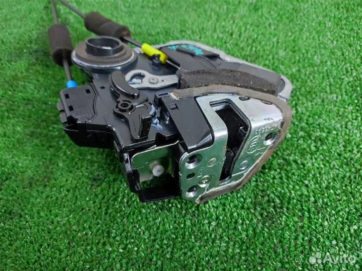 Замок двери задней правой Lexus RX400H 2007