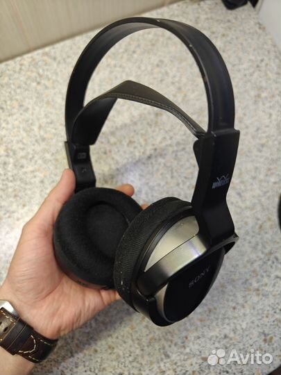 Блютуз наушники Sony MDR-RF810R