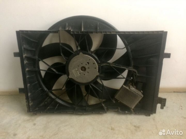 Вентилятор охлаждения Mercedes C W203 600W
