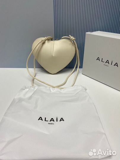 Сумка сердце alaia тренд 2024