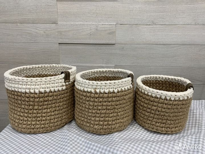 Набор вязаных корзин 3 шт