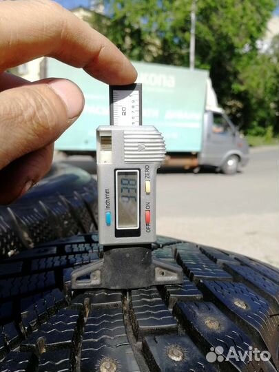 Bfgoodrich G-Force Stud 205/60 R16 96Q