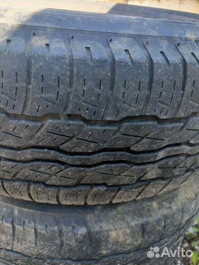 Bridgestone Dueler H/T 225/65 R17