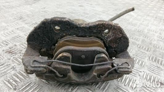 Суппорт тормозной передний правый mazda 3 2 (91L25