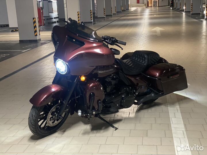 Harley Davidson street glide