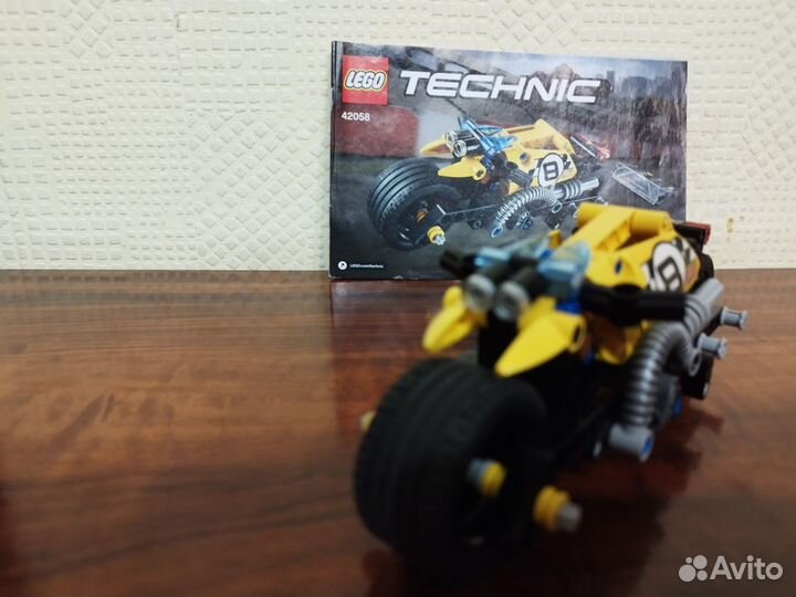 Lego Technic 42058 Stunt Bike