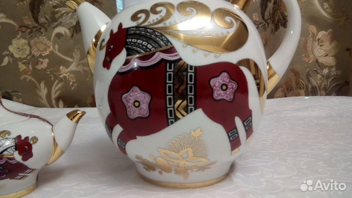 Продам форфоровые чайники СССР