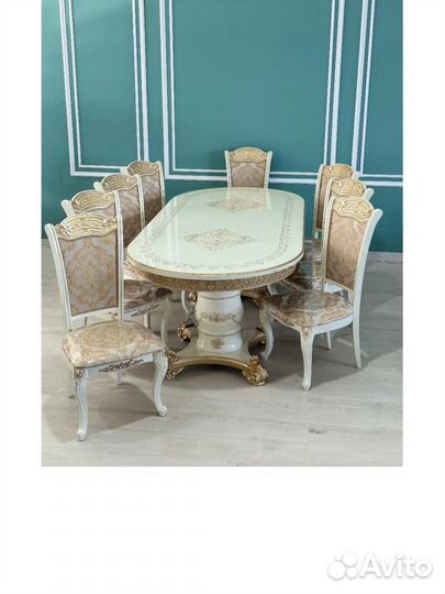 Кухонный стол