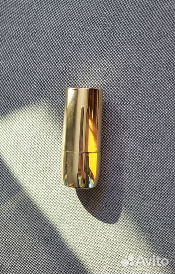 Кисть для макияжа