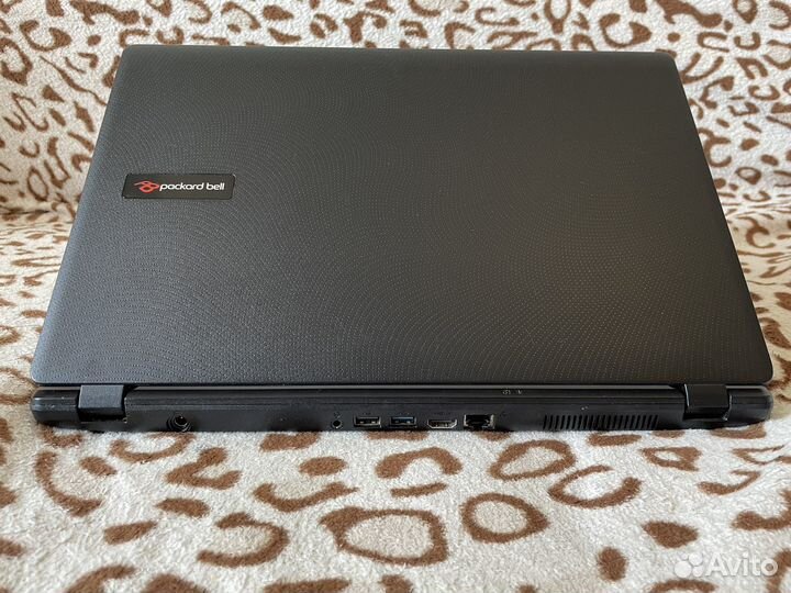 Отличный ноутбук для дома и офиса Intel