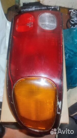 Задниq фонарь mitsubishi lancer 5