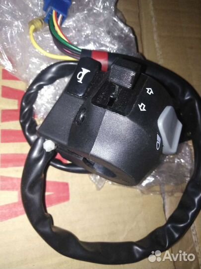 Новый оригинальный переключатель Yamaha R3 Ybr 125