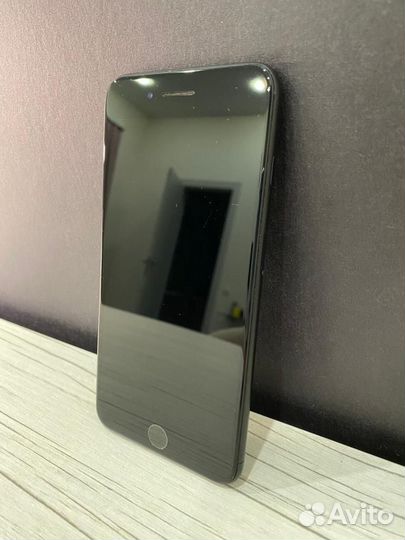 Телефон iPhone 7 plus 32gb