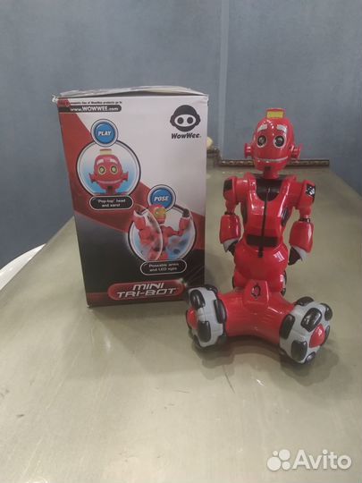 Игрушка робот