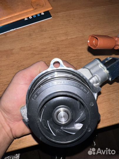 Водяной насос (помпа )