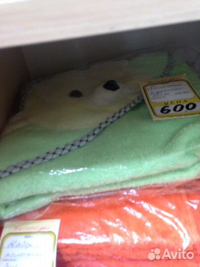 Полотенце с уголком, капюшоном