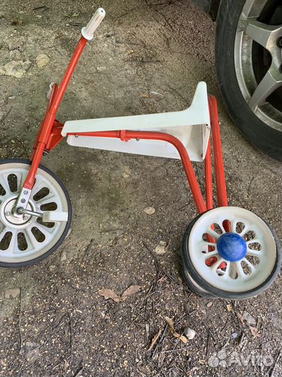 Детский трехколесный велосипед СССР
