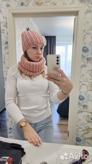 Шапка женская вязаная ручная работа
