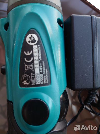 Аккумуляторная отвертка Makita японская